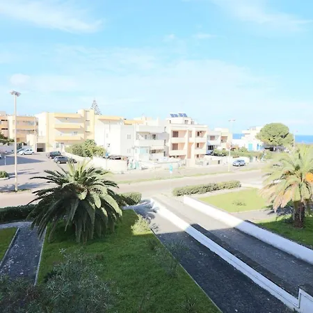 Casa Lucia Sea Breeze, Comfort And Relaxation By The Lighthouse * 奥特朗托