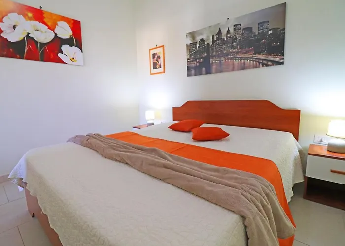 Casa Lucia Sea Breeze, Comfort And Relaxation By The Lighthouse Vakantiehuis